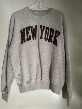 New York Logo Crewneck Sweatshirt - Light Gray Large and XL available